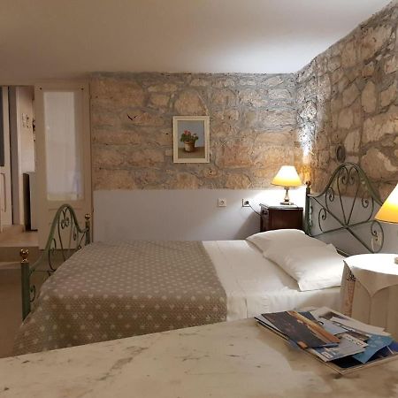 Apartments Gabri Mali Lošinj Exteriör bild